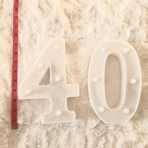 NEW 4 -0 Battery Operated Lighted Numbers 40th Birthday Party Decor
